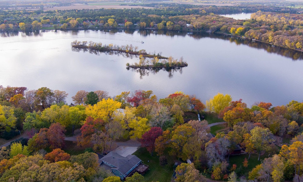 Sauk Rapids House | Mississippi Waterfront Beach home-Sauk Rapids, MN