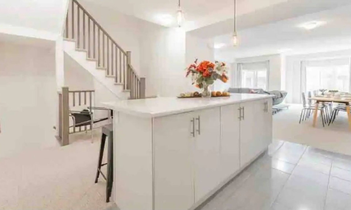 Watertown House | Modern 4 bedroom house in Waterdown