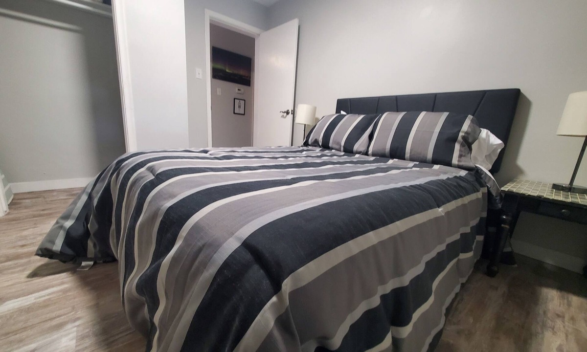 Algoma District Apartment | Modern Private 1Bdrm Apt. w/Free Prkg + Fast Wi-Fi. Pet-Friendly!