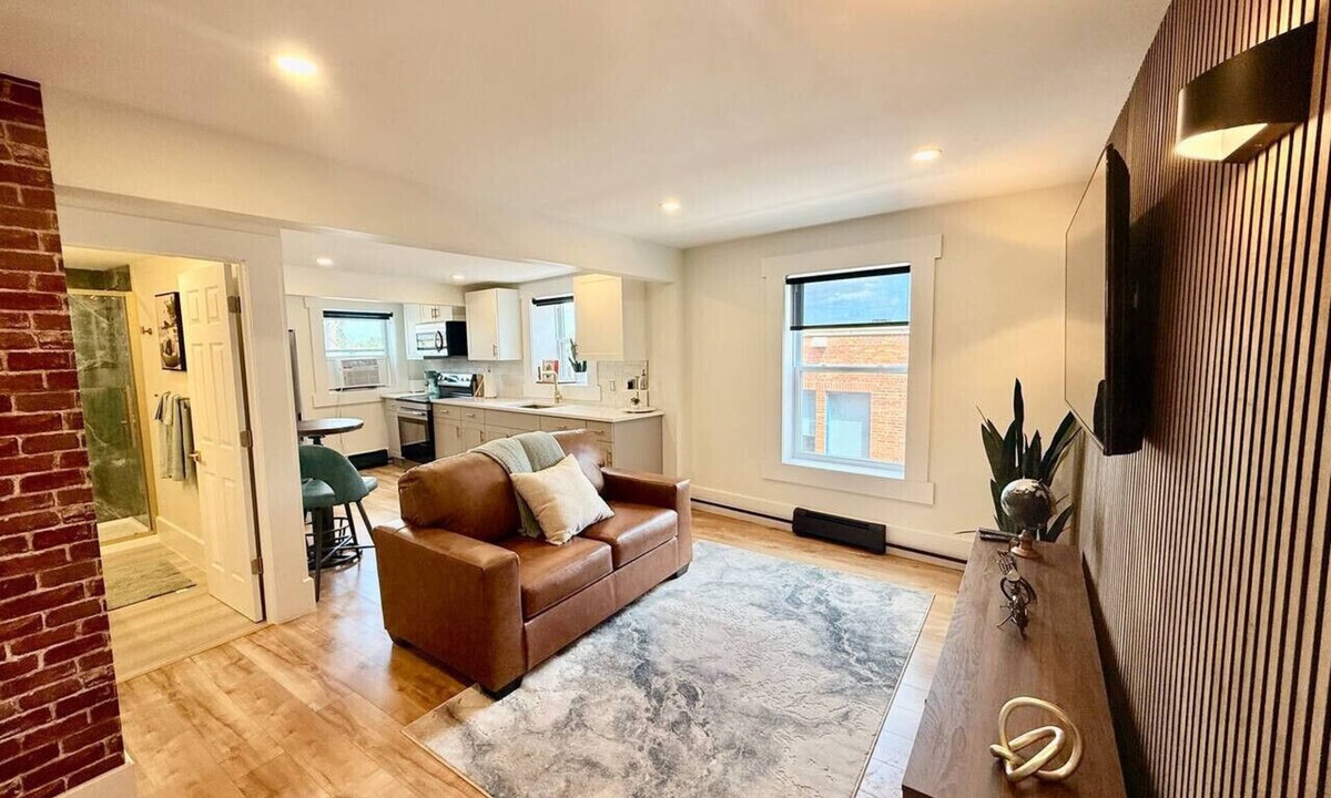Moncton Apartment | Modern Rustic Luxury - 1 Bdrm