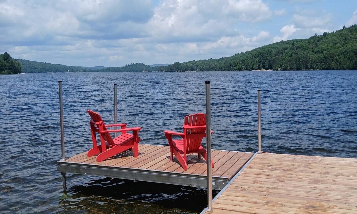 Madawaska Valley Cottage | *New*Barry's Bay Cottage on Trout Lake -close to all amenities!