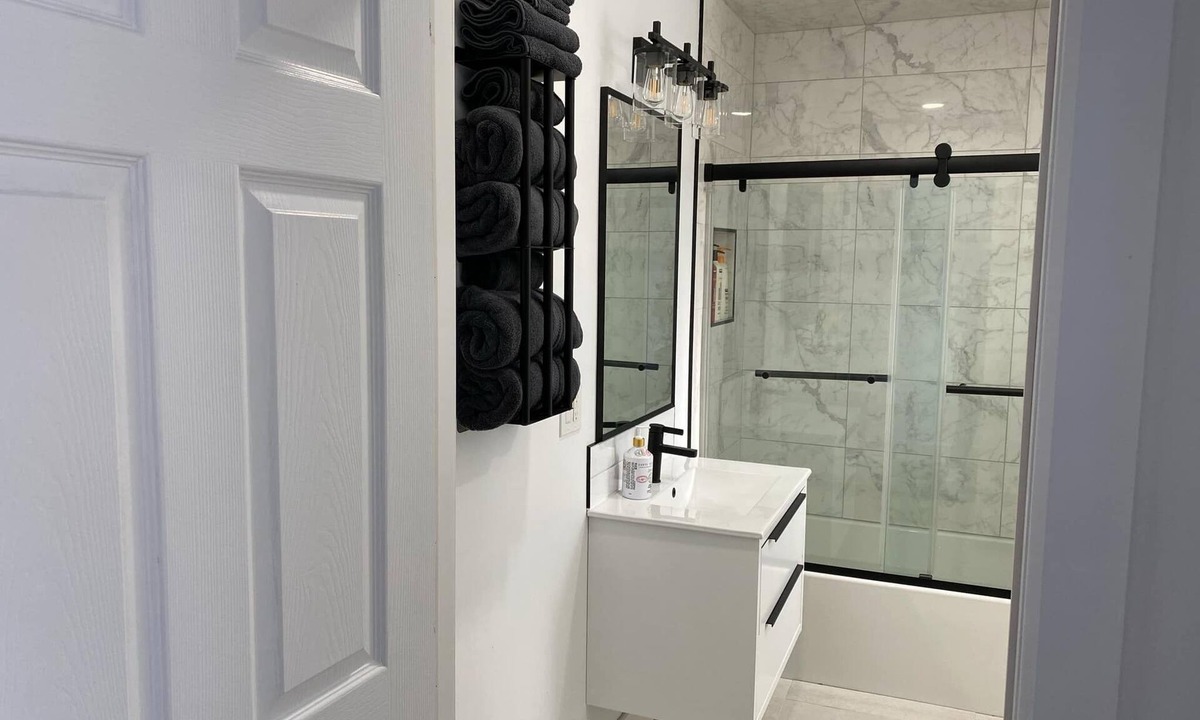 Algoma District House | North Country Suites - New - Modern - Luxury - Pristine