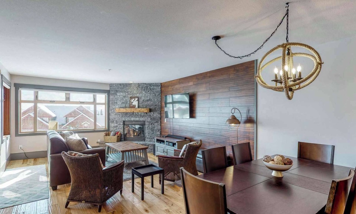 Big White Ski Resort Condo | Okanagan - Raven 104