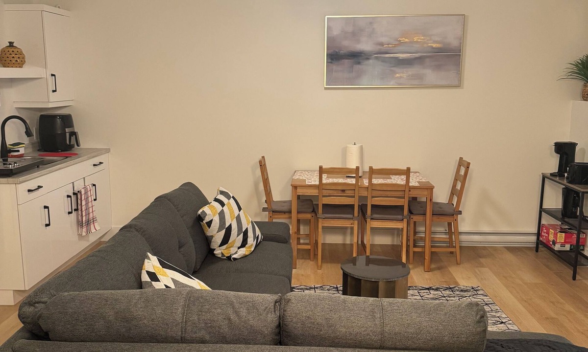 Moncton House | One bedroom apartment in Riverview