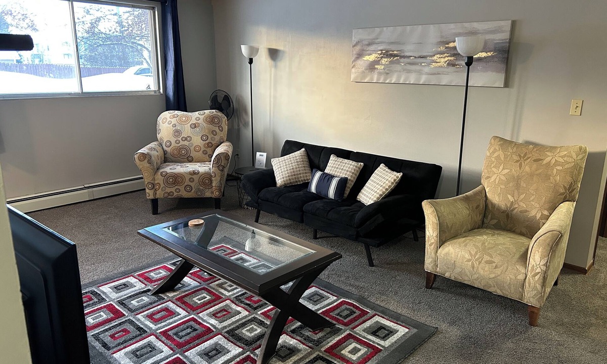 Camrose Apartment | One Bedroom, Main Floor, Apartment