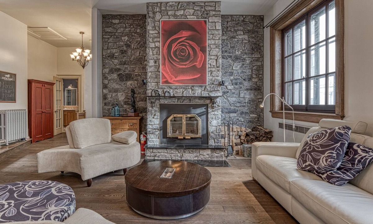 Lower Town Apartment | Penthouse St-Raphael