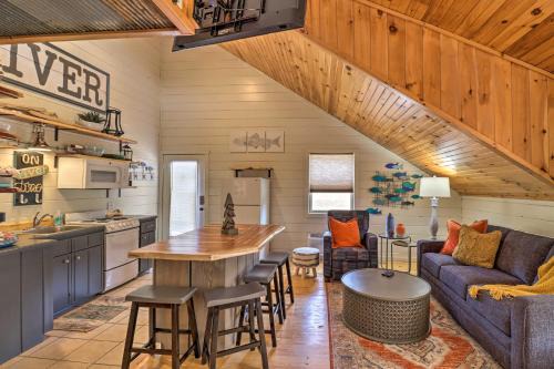 Mountain View Apartment | Pet-Friendly Studio w/Loft & Mountain Views!