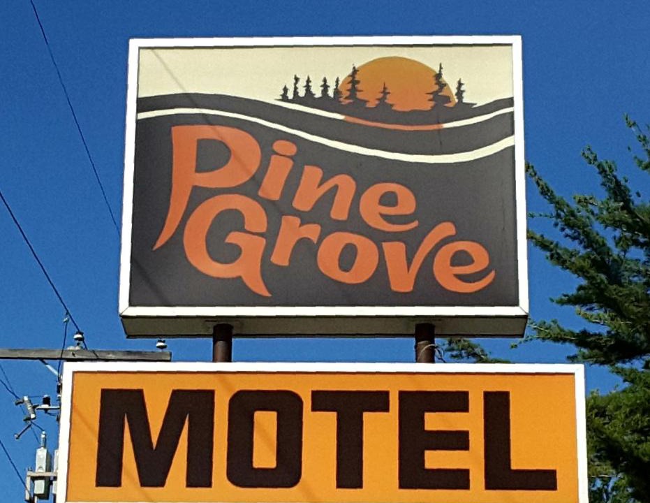 Algoma District Hotel | Pine Grove Motel