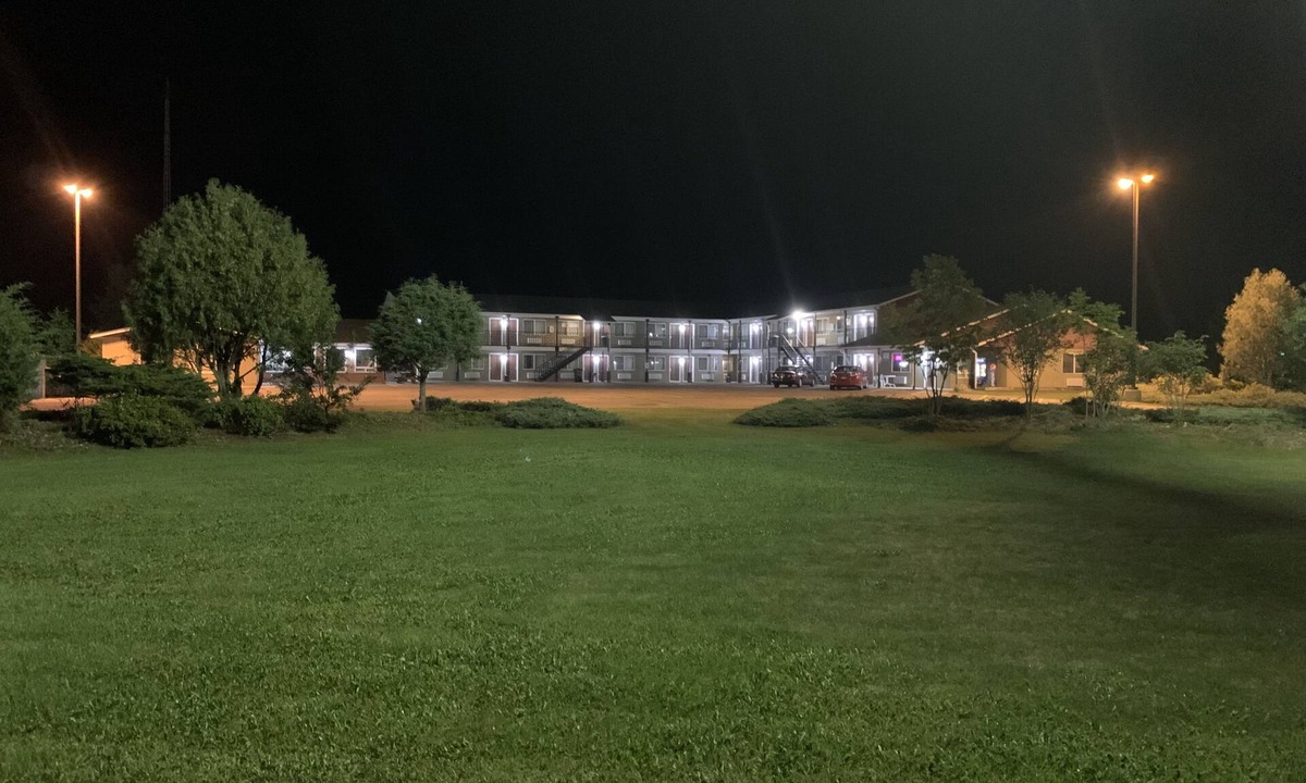 Pine River Hotel | Pine River Inn