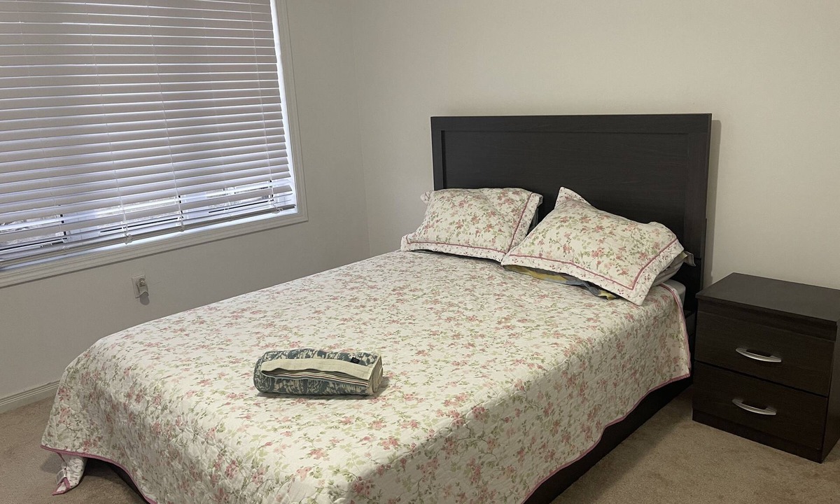 Durham Region House | Private Bedroom in Oshawa