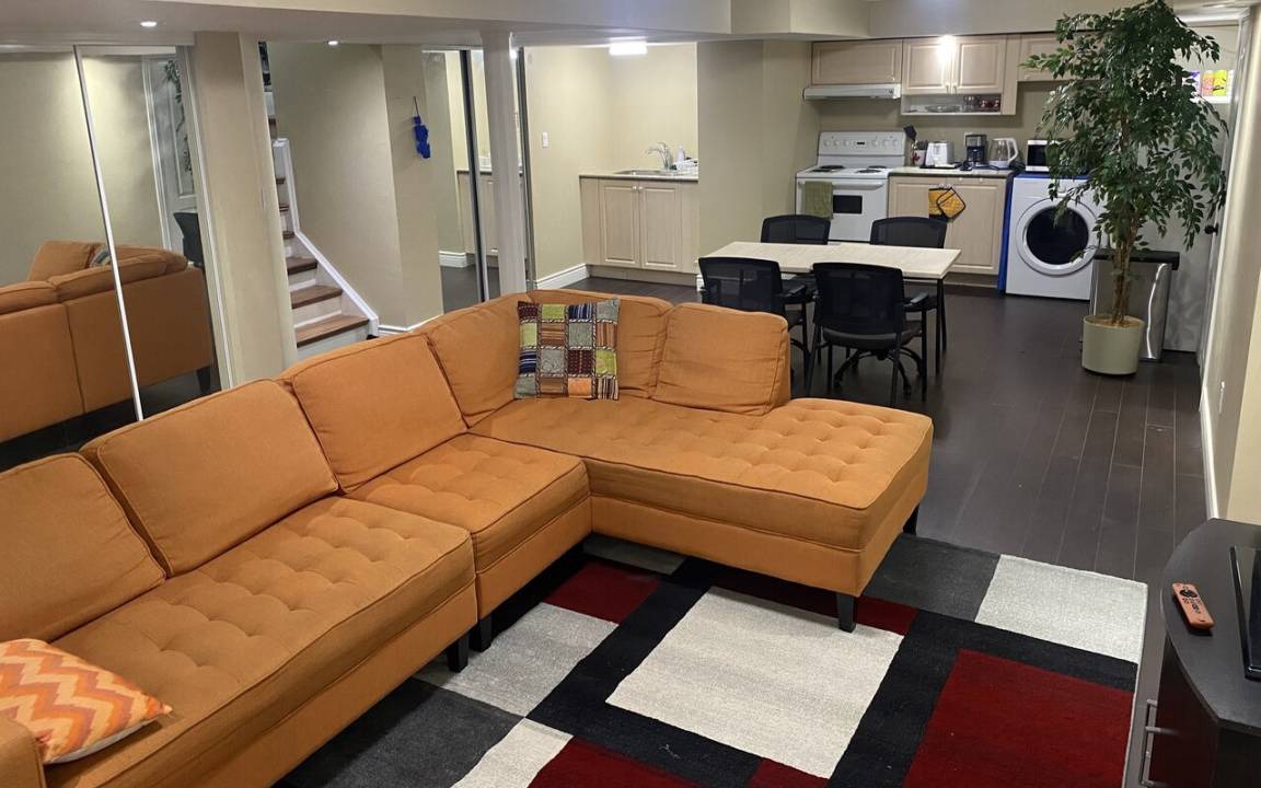 Meadowvale Village Resort | Private room ∙ 4 guests