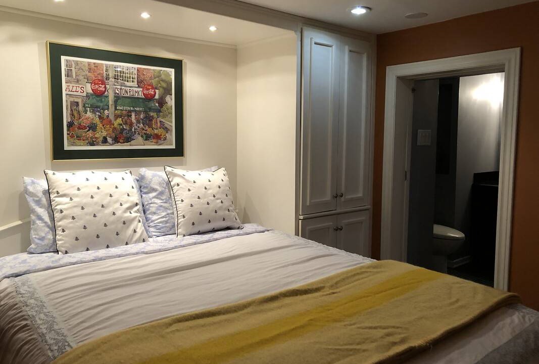 Birch Cliff Resort | Private room ∙ 1 guest