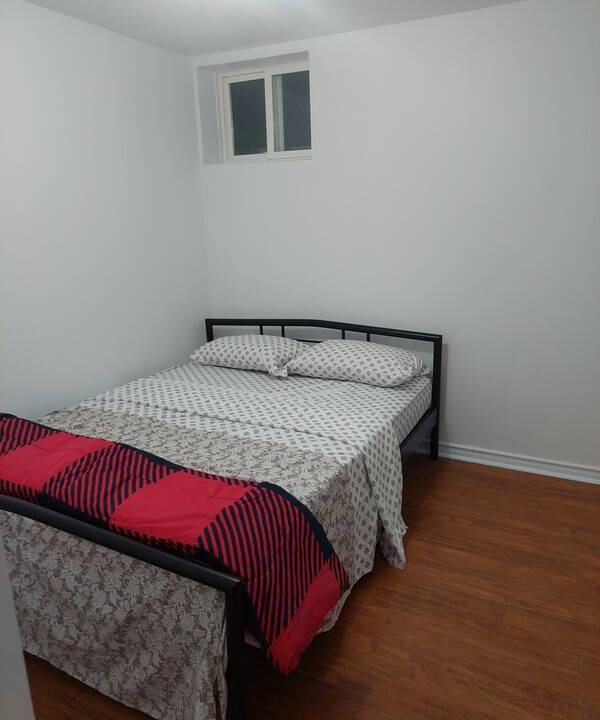 Hurontario Resort | Private room ∙ 1 guest