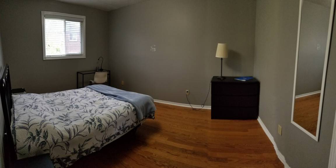 Hurontario Resort | Private room ∙ 1 guest
