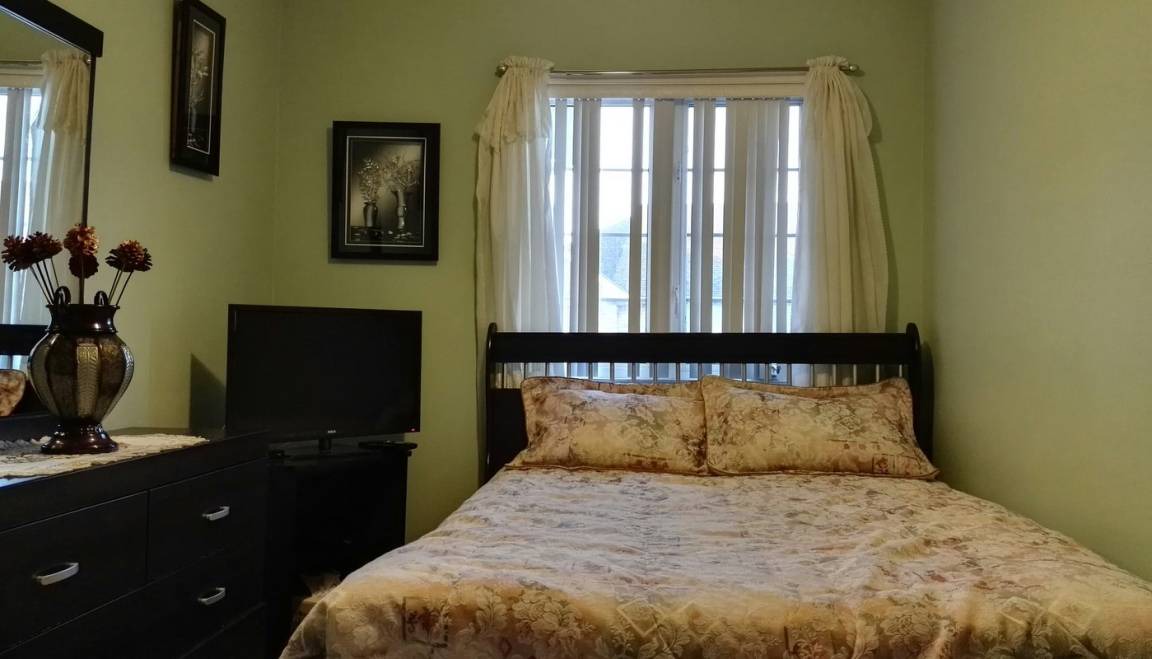 Mount Dennis Resort | Private room ∙ 1 guest