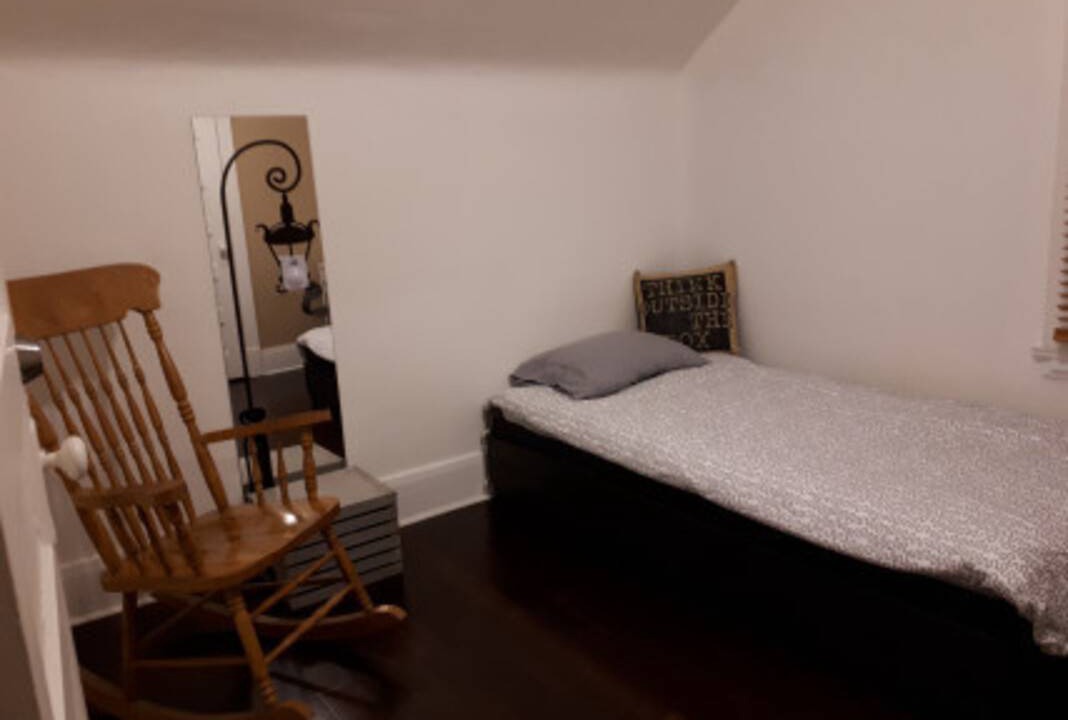 New Toronto Resort | Private room ∙ 1 guest