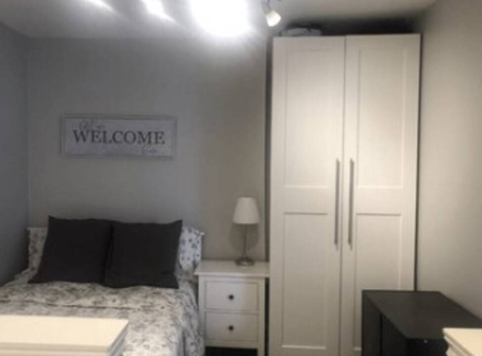 Toronto Resort | Private room ∙ 1 guest