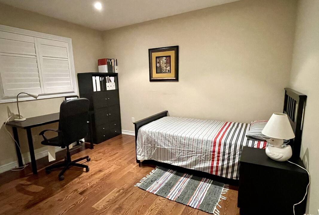 West Oak Trails Resort | Private room ∙ 1 guest