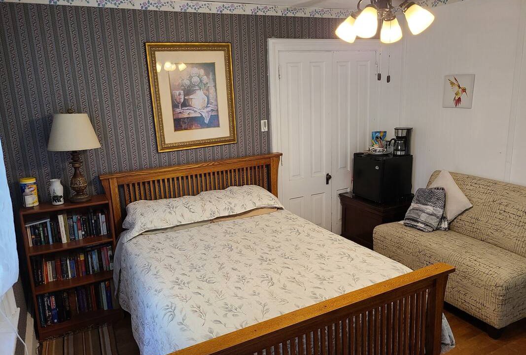 Red Wing Resort | Private room ∙ 2 guests