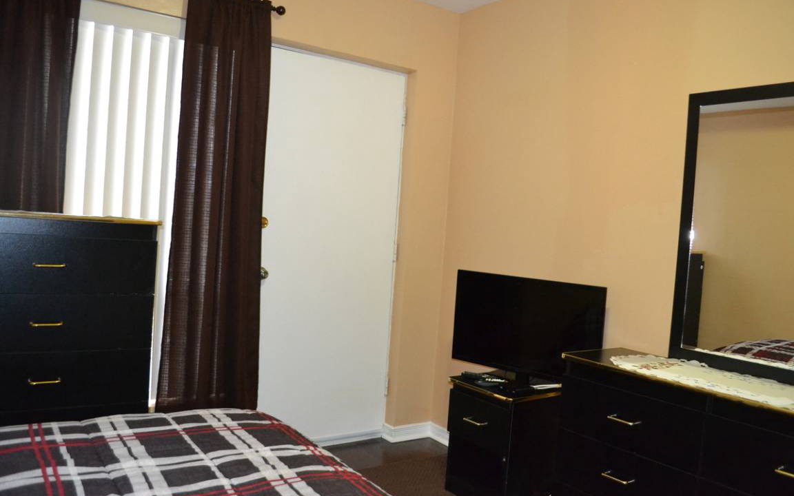 Emery Resort | Private room ∙ 2 guests