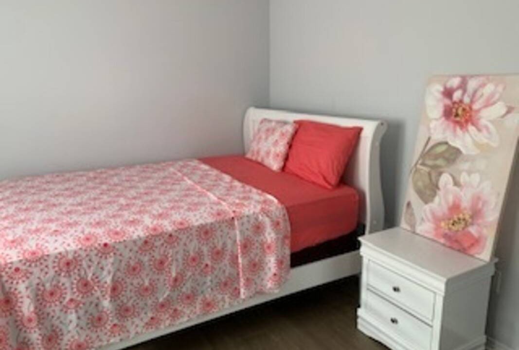 Niagara Falls Resort | Private room ∙ 2 guests