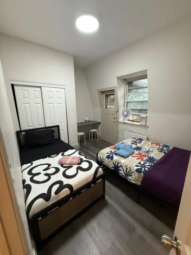 Financial District House | Queen Street AC SUITE-Free Wifi& Self Checkin