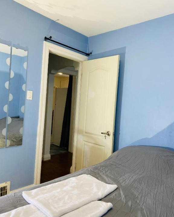 Old East York House | Relax Room I East York Space Share Toronto Canada