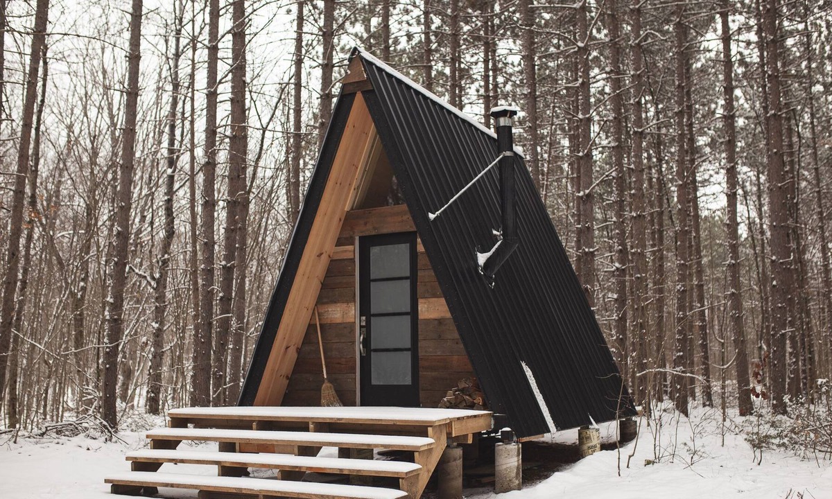 Head Lake Cabin | Relaxing A Frame Cabin in The Woods