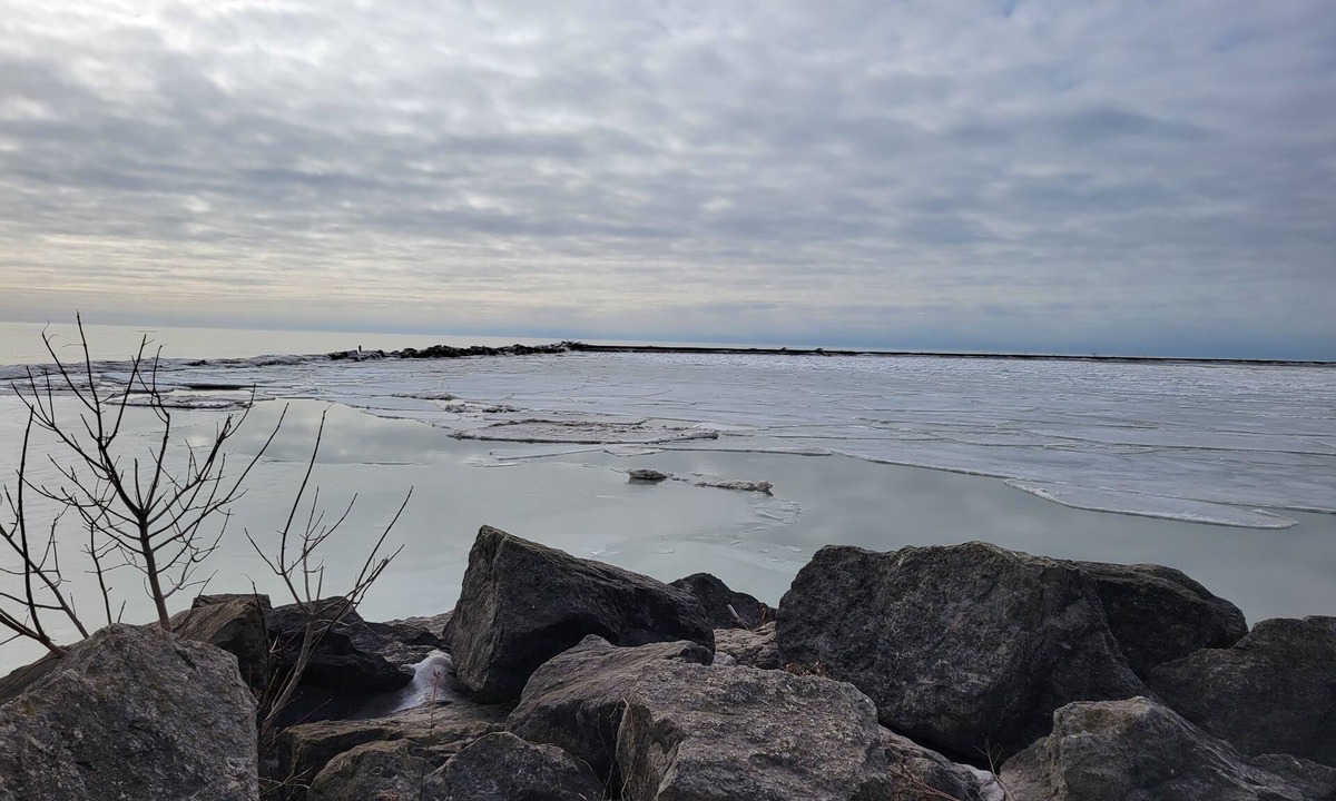 Port Stanley House | Restful Portside Retreat! 2 minute walk to the beach
