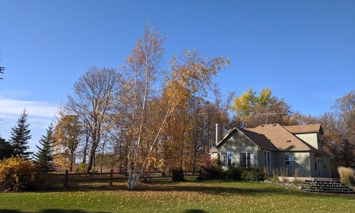 Erskine House | Restful Railroad House near Rydell Refuge