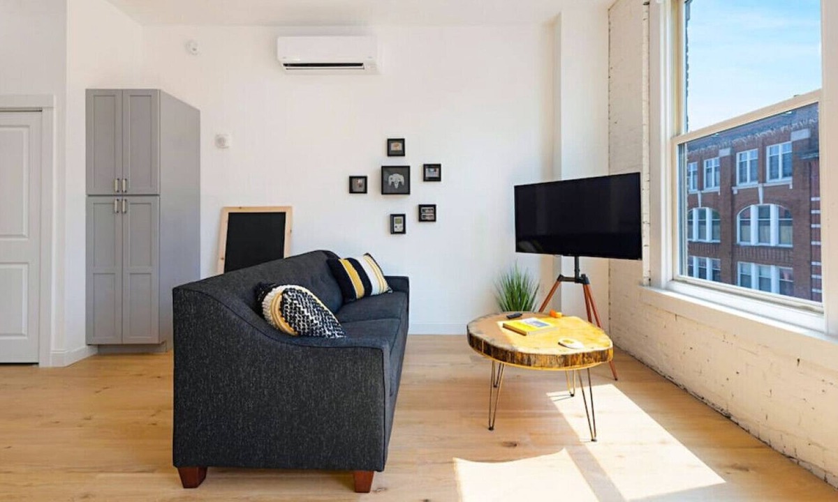 Bangor Apartment | Retro Gaming Experience