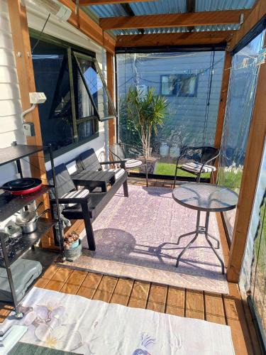 Te Puru Apartment | Riverview Studio