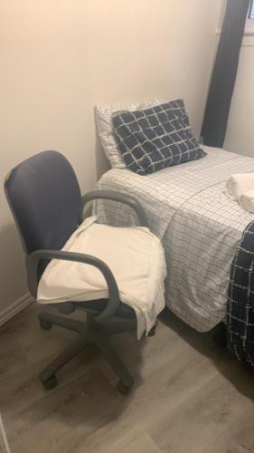 Sandy Hill House | Room downtown 3minute walk Uottawa train station
