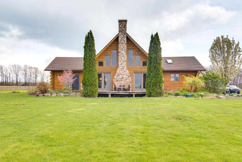 Romulus House | Rural New York Vacation Rental w/Deck