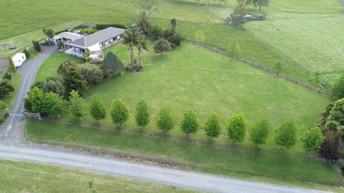 Haruru Bed & Breakfast | Rural Palms