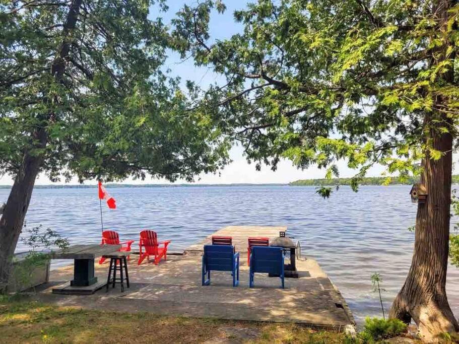 Pleasant Point House | Rustic Pines Waterfront Cottage *CLEAR WATER*