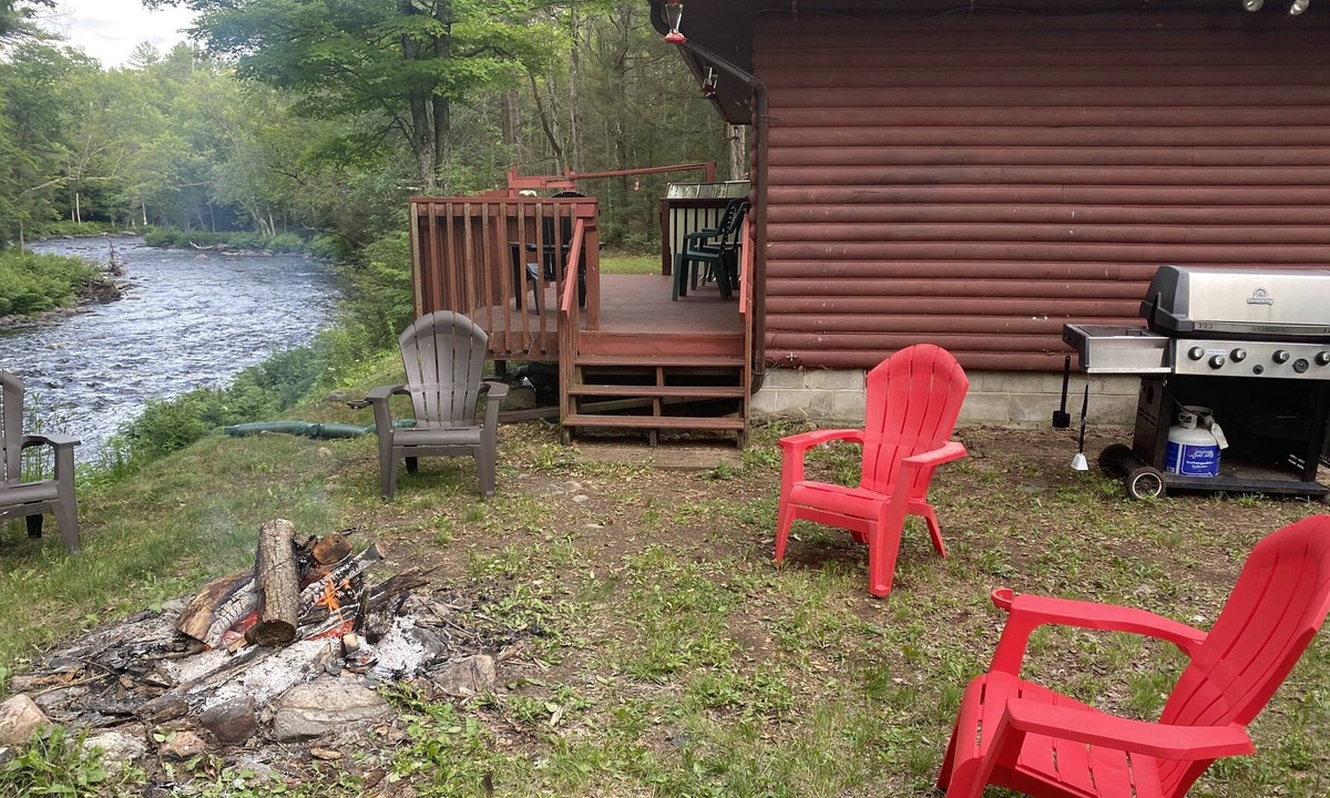 Lake Cottage | Rustic private cottage at the Gut Conservation Area