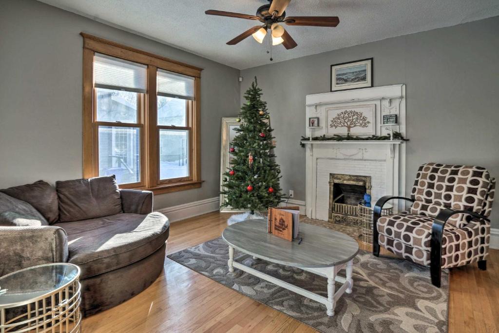 Summit - University House | Saint Paul Home in Historic Cathedral Hill