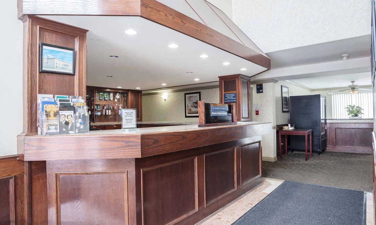 Smithers Hotel | Sandman Inn Smithers