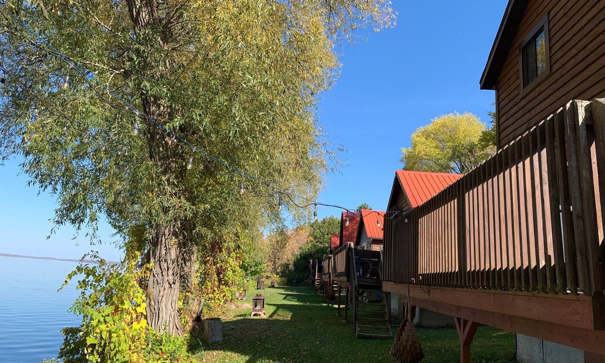 Harwood Cottage | Sandy Shore Cottages Lake Front loft #6, Sauna