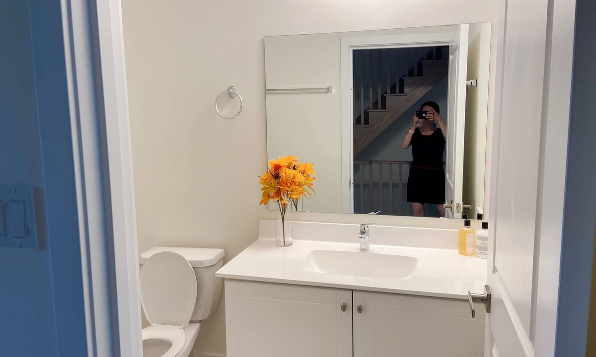 Downsview House | Serenity in North York Toronto