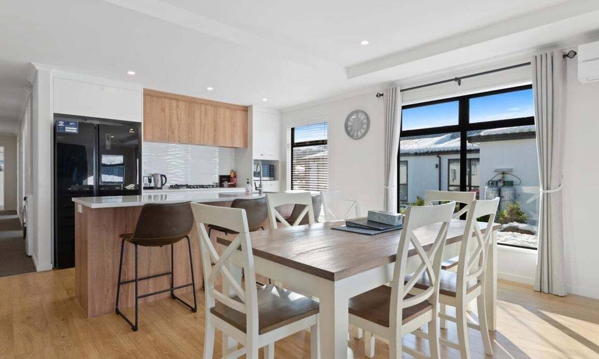 Tekapo Apartment | Snow Pine 3 Bedroom Apartment