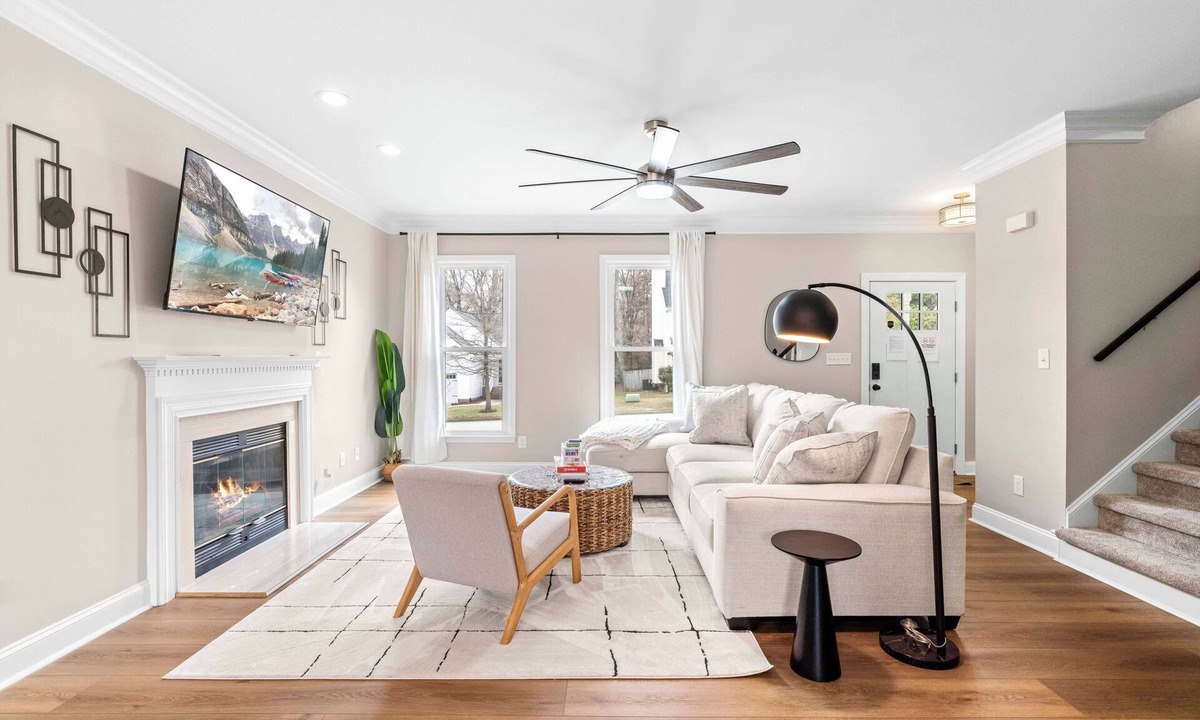 Northeast Raleigh House | Spacious 3BR with King Beds & Personal TVs in Raleigh!