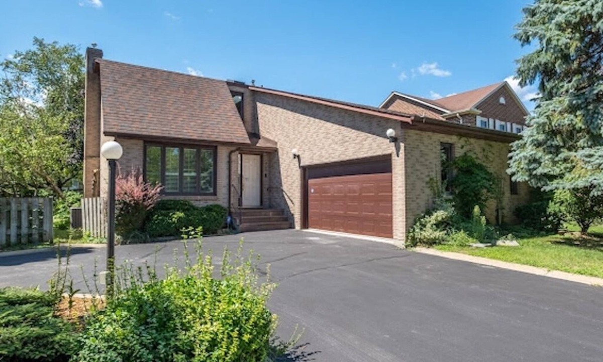 Kingston House | Spacious Midtown Family Home