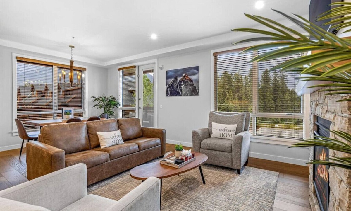 Canmore Apartment | Stay in Style | Mountain Scene