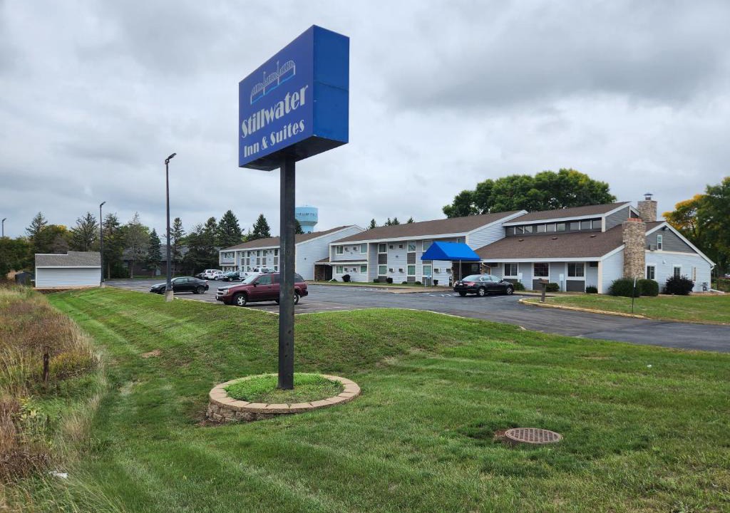 Stillwater Hotel | Stillwater Inn & Suites