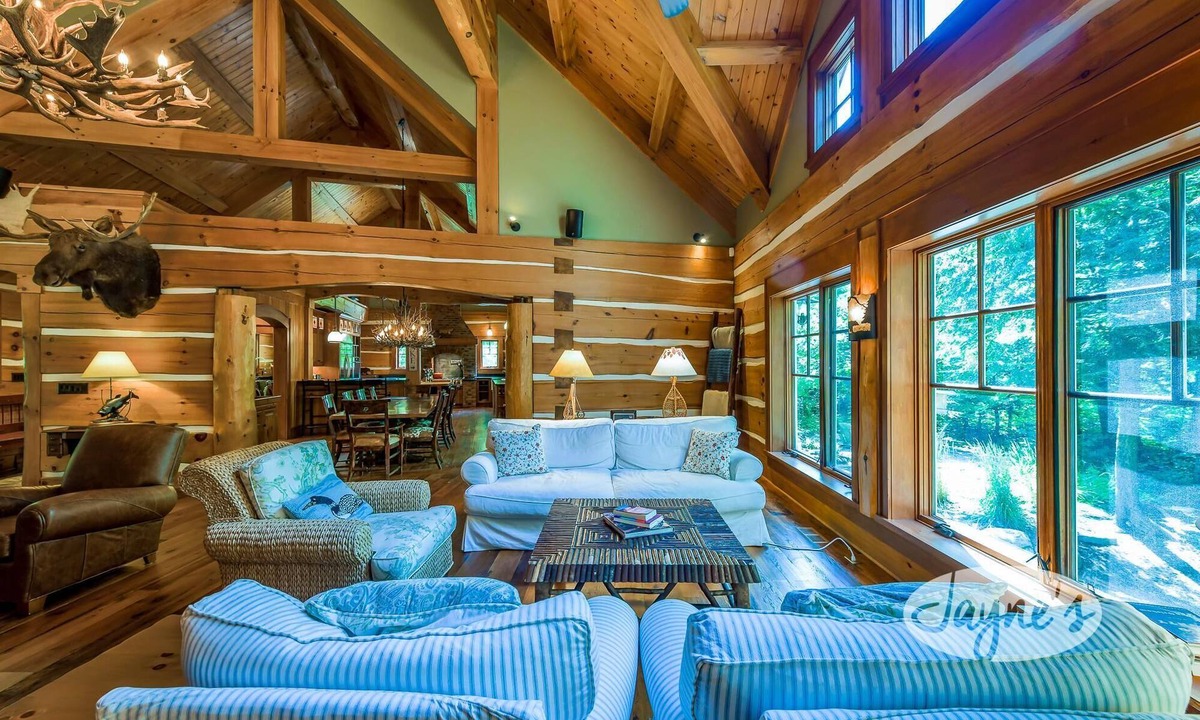 Dysart et al Cottage | Stunning 6 Bdrm Kawagama Lake Compound! Ultimate privacy! Sunsets!