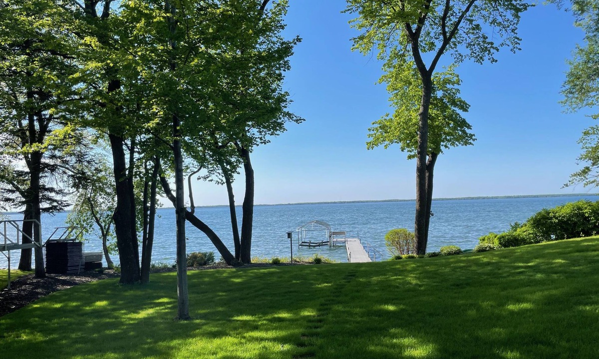 Ottertail House | Sunset View on Otter Tail Lake/Cozy Retreat