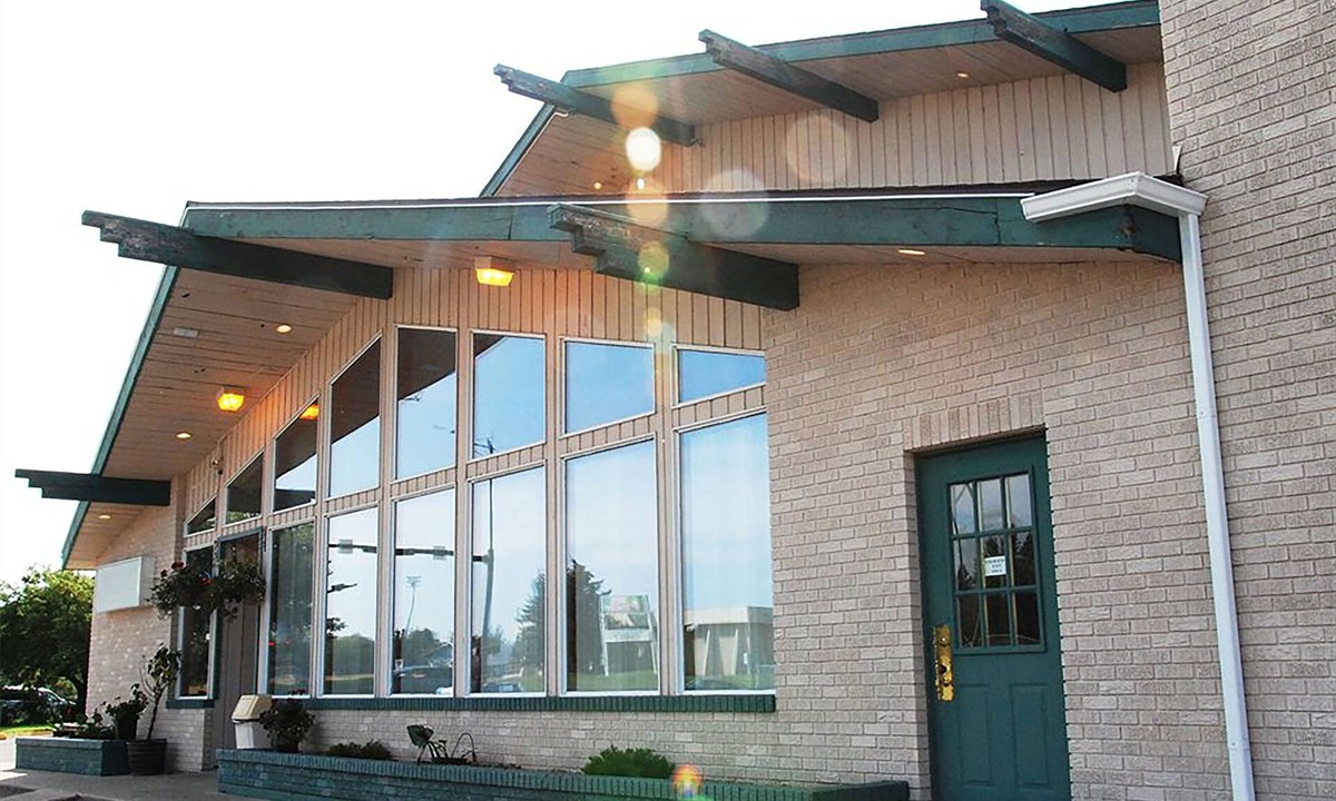 South Lethbridge Hotel | Superlodge Canada Lethbridge
