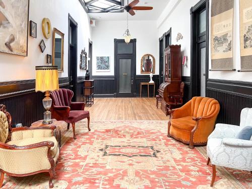 Downtown - Waterfront Hostel | Swedetown European Style Hostel by Heirloom Boutique Collection